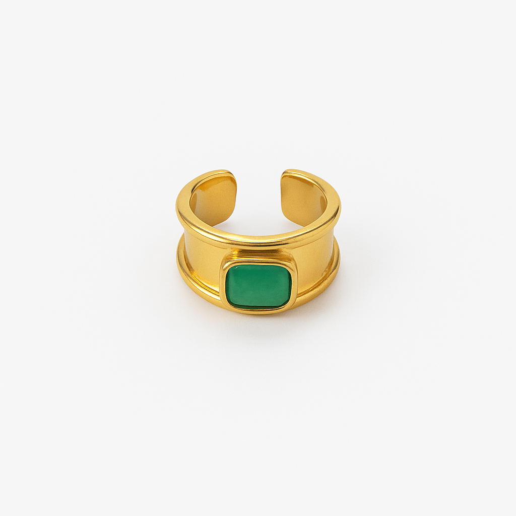 Luna Ring Emerald